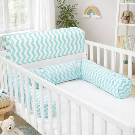 LEANBE Bettkantenschutz 70x20x14 cm + Bettschlange 150x15 cm – Türkis-Weiß Chevron